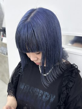 オー(OOO) ぱつっとボブ&デザインカラー