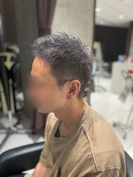 アヴァンスクロス あべのルシアス店(AVANCE. CROSS) 刈り上げショート×ダブルカラー