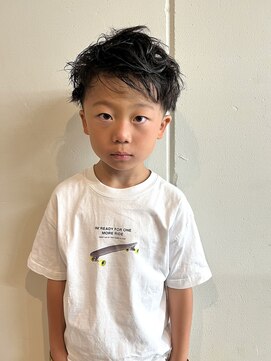 ルーツ ヘア デザイン(roots hair design) 西区新町美容室★roots★キッズカット★キッズパーマ