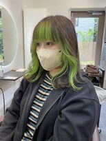 ビオルネ(VIE.ORNER)&nbsp;フェイスフレーミング×ライムグリーン