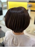 ショートボブ