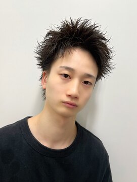 フィフス 天神大名(fifth) ラフな質感の無造作パーマ×スパイキーショートスタイル