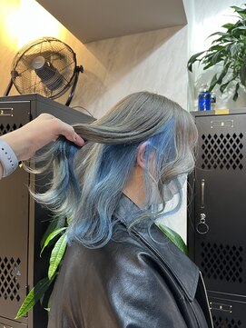 ヴァイス 渋谷店(VAICE) インナーカラー スカイブルー プラチナグレー