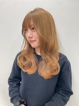 サンク 原宿 表参道(cinq) ミルクティーベージュケアブリーチインナーカラーリタッチカラー