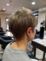 ヴィスト バイ レボ(VIST by REVO)&nbsp;着物ヘア/ダークアッシュ/ミディアムレイヤーカット/新松戸