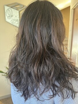 ミラートーク(MIRROR TALK) ゆるやかパーマ