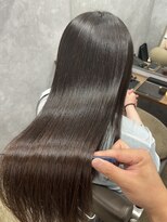 ネウィ 宮崎店(newi)&nbsp;圧倒的ツヤとまとまり☆地毛風ダークグレージュ×ストレート