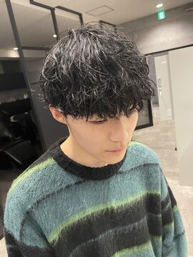 アンダーバーホワイト(_WHITE) 韓国　波巻きパーマ