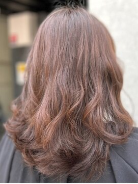 アンド ラ ブランシュ(&.La Blanche) 似合わせカット/くびれヘア/ツートンカラー/デザインカラー/大宮