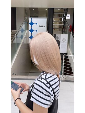 ジゼル(gisele) (飯塚)white beige