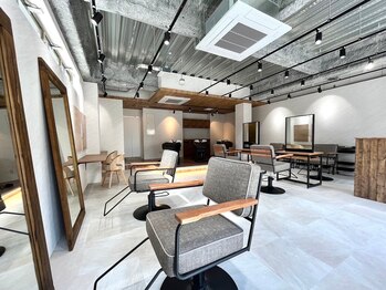 ADORE 横浜【アドア】