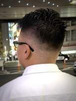 ヒロギンザ 六本木店(HIRO GINZA)&nbsp;七三ハードパートスキンフェード