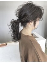 ニド(2do)&nbsp;カジュアルポニーアレンジ