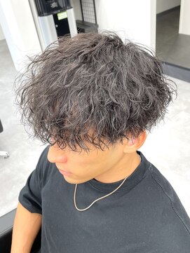 ノイセル 心斎橋(Noisyle) guest snap　刈り上げ前下がりマッシュ×ツイストスパイラル