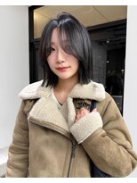 ステン(sten)&nbsp;切りっぱなしボブ/外ハネボブ/センター分け/レイヤーボブ