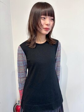 ラヴィズム(LUVISM) 顔周りレイヤーくびれレイヤーおくれ毛前髪万代新潟