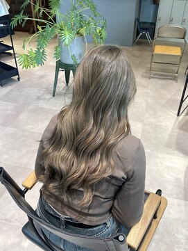 ウェチカ(wechica) オリーブベージュ