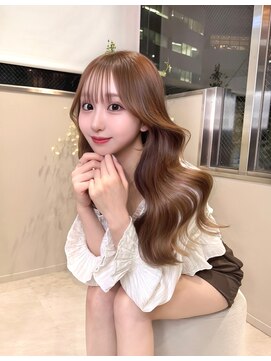 リリー(Lilley) 天神/博多/韓国ヘア/ヨシンモリ/レイヤーカット