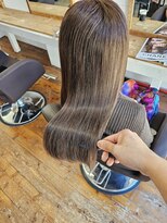 エイト チャタン 沖縄北谷店(EIGHT chatan)&nbsp;ブリーチ履歴×髪質改善縮毛矯正【EIGHT 北谷 荒井】