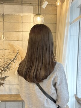 ハナタバ(hanataba) ＊顔周りレイヤーと柔らかいベージュカラー＊