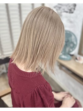 ラウラアンドロー(LAURA&RO) ミルクティーベージュダブルカラーインナーカラーケアブリーチ