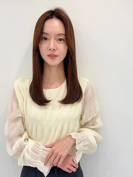 アイユー(ii+U) レイヤー　髪質改善　艶髪