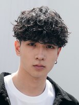 フィフス(fifth)&nbsp;メンズシースルーマッシュニュアンスパーマシャドウパーマテテ風