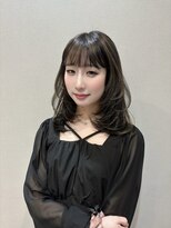 リヴナ(Livna) ふわふわミディアムレイヤー