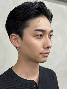 ニコ トウキョウ 渋谷(nico TOKYO) 刈り上げセンターパートテーパーフェードカットニュアンスパーマ