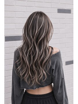 リアン(Lien) ハイライト×ダークアッシュ