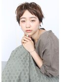 センター 分けの大人可愛いショートマッシュ