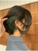 ブラック×グリーンのアクセントカラー