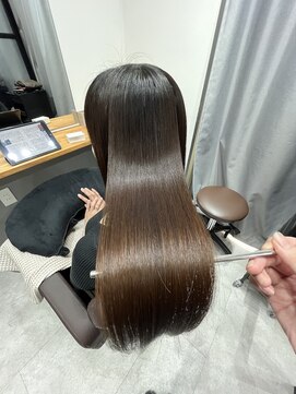 ライア 吉祥寺北口店(laia) 艶髪ロングヘア