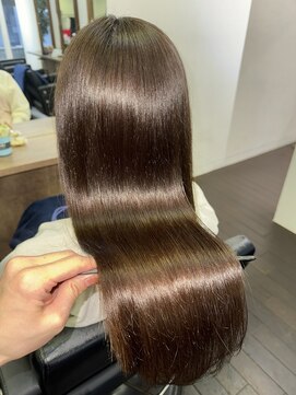 ルーツアイリー 心斎橋(ROOTS IRIE) 髪質改善 髪質改善カラー アッシュブラウン 暗めカラー 美髪