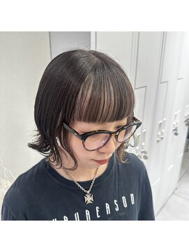 ルイス 喜連瓜破(Luis) バングカラー