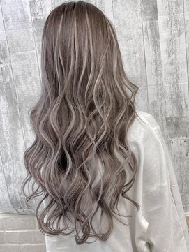 ロウル 渋谷(LOWRL) グレージュエクステハイライト/ブリーチ/エクステ/渋谷