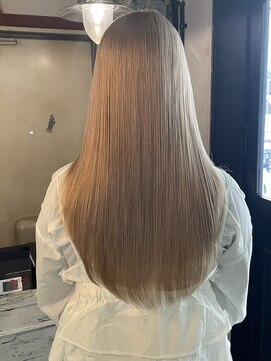 ロウイ 下北沢(LOAWe) ＃LOAWe guest style 「くびれヘア」