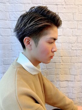 ヘアサロン 銀座マツナガ新宿店(hair salon) 七三分け×束感ツーブロック【新宿/バーバー/理容室】