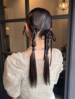 ニュートライズ(NEUTRIZE)&nbsp;編み込みツインのクラシカルアレンジ