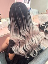 シーズン 大阪(SEASON) 【エクステ】グラデーション/ホワイトシルバー/大阪梅田駅