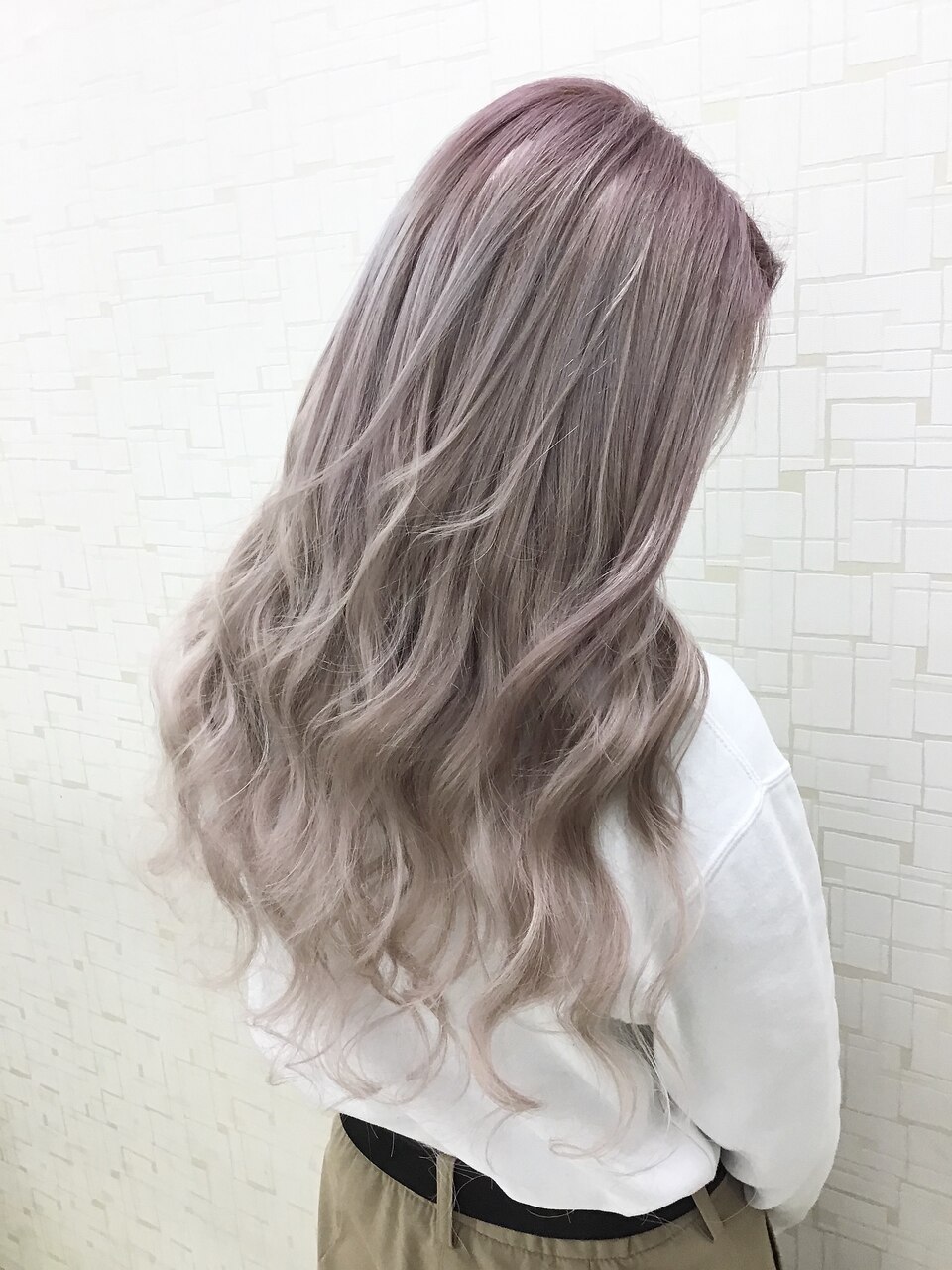 4/130シールエクステ　ナチュラル HHｼｰﾙｴｸｽﾃ 45cm ﾗｲﾄｶﾗｰ 27 Mﾍﾞｰｼﾞｭ 40g | 美通販 www.bitsuhan.com