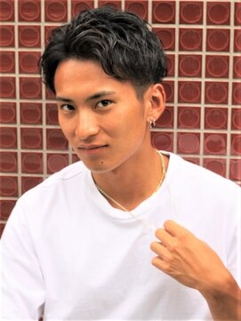 かき上げツイストスパイラル 七三オールバックランダムパーマ L メンズフィール 南森町 Mens Feel のヘアカタログ ホットペッパービューティー