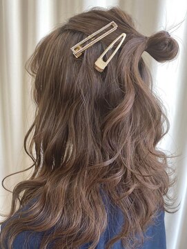 カルフール オハナ せんげん台西口店(Carrefour OHANA) 紅茶ブラウン【オハナせんげん台】