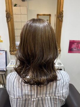 アルーシェ 錦糸町店(Alushe) カーキグレージュハイライト