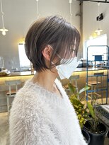 ソーコ(SOKO)&nbsp;ショートボブ