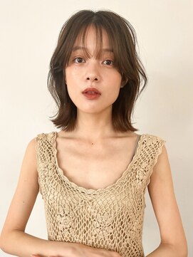 トレス(TRESS) レイヤーボブ　顔まわり　くびれヘア　ブラウン　原宿　表参道