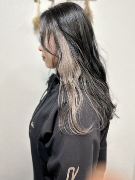 ジウ 上通り(JIU) 20代30代小顔ゆるふわロングイヤリングカラーミルクティ