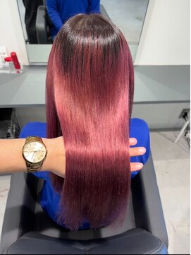 キング 梅田(K!ng) 縮毛矯正髪質改善ハイライトレイヤーカット梅田美容室エクステ