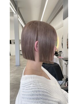 レノ 直江店(RENO) 切りっぱなしボブ／ミルクティーベージュ