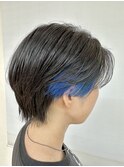 20代30代大人かわいい艶感ブルーインナカラーハンサムショート